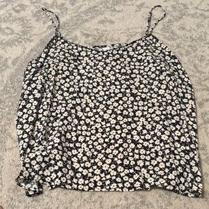 Old navy Floral Black and White Women's Top
